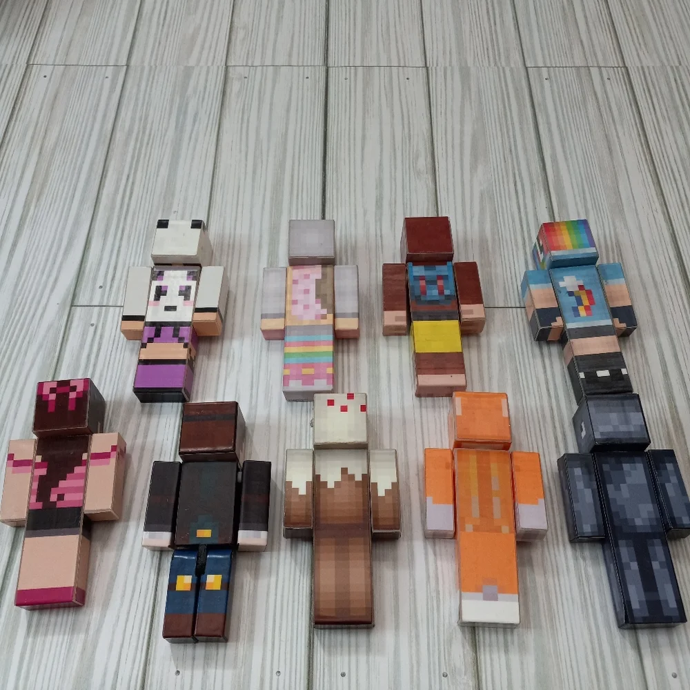 EnderToys Minecraft 9 Lot Of Figures